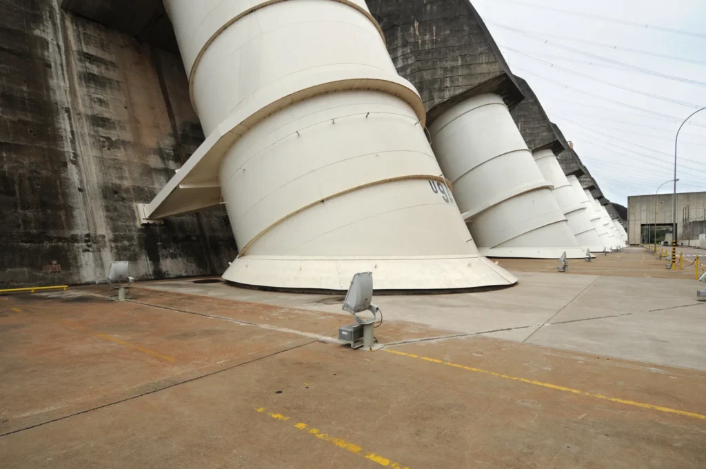 Itaipu Binacional - Tecnologia